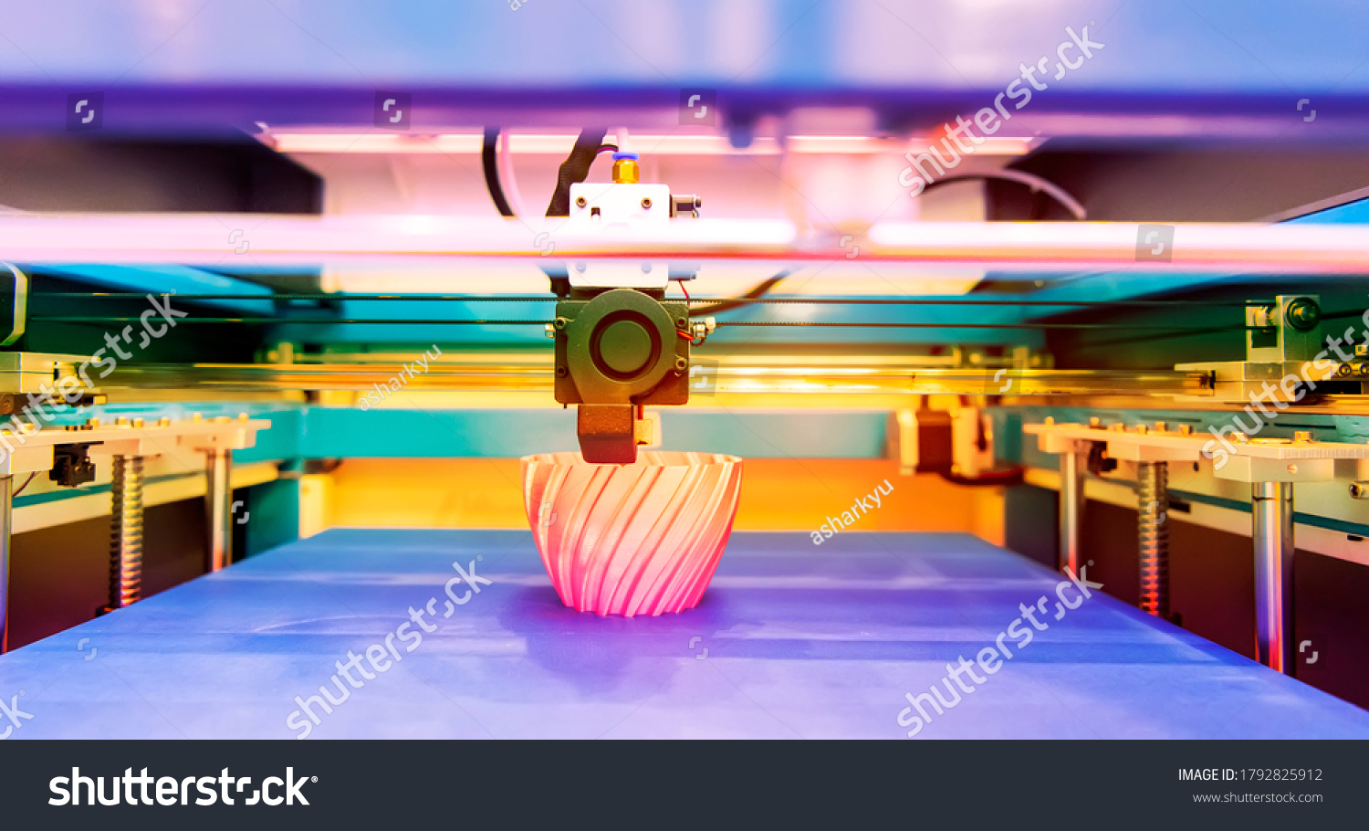 PowerPoint Template: 3d-printer-or-additive-manufacturing (ioujpjmuij) - Ioujpjmuij Largest