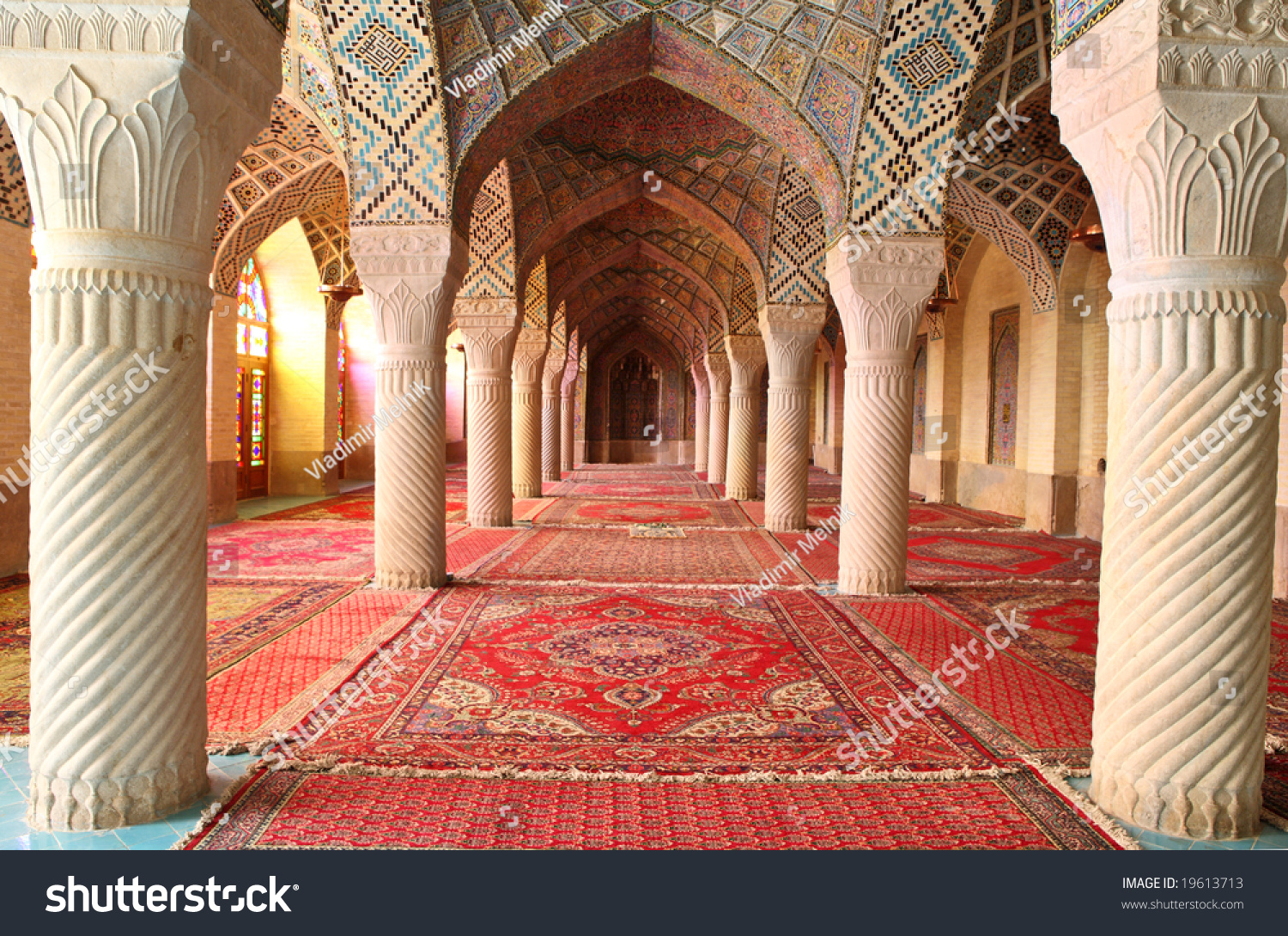 PowerPoint Template: persian carpet al-mulk mosque shiraz (iunikoik)