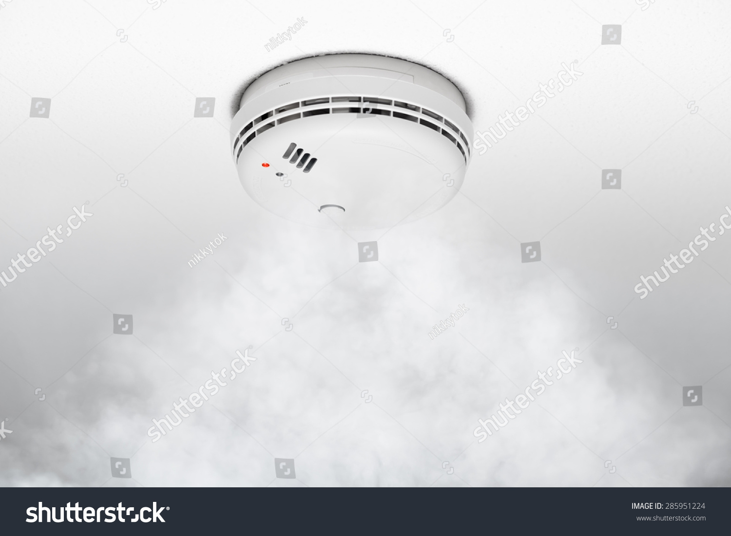 PowerPoint Template: Fire Safety Smoke Detector Of (jpmumijjl)