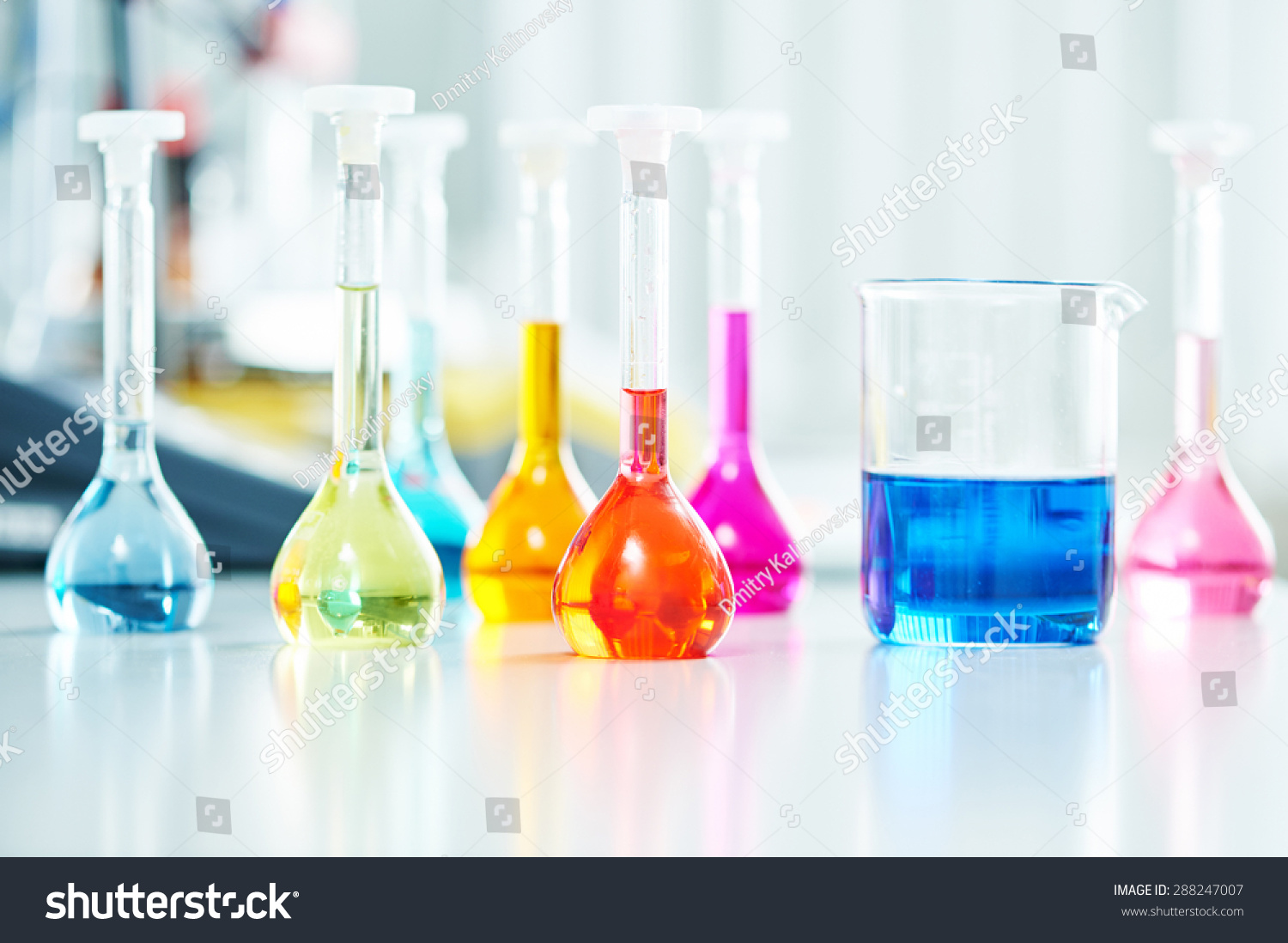 PowerPoint Template: pharmacy and chemistry theme test (jppjlohho)