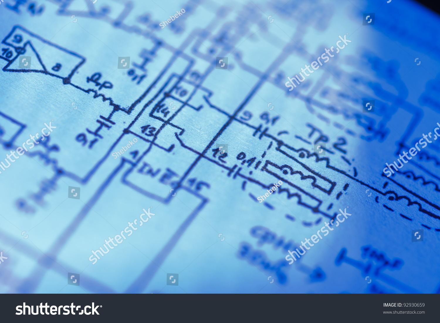 powerpoint-template-electrical-engineer-electronics-schematic-ujukhnmu